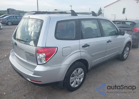 2010 Subaru Forester 2.5X из США, поврежденный, VIN JF2SH6AC1AH700336